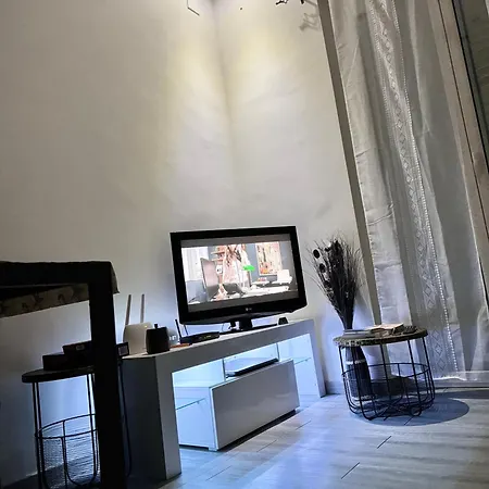 Guest house Kam Deluxe Private & Vacancy