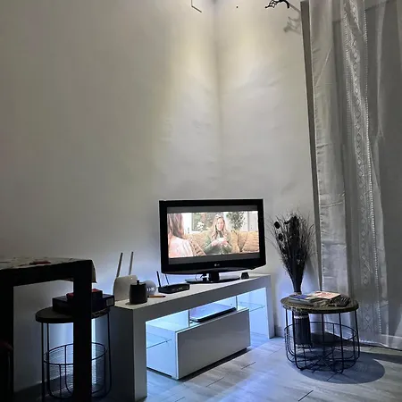 Kam Deluxe Intero 130 Mq 5 Posti Letto 2 Matrimoniali Zona Giorno Con Divano Letto, 1 Bagno , Break E Ripostiglio * Calamonaci